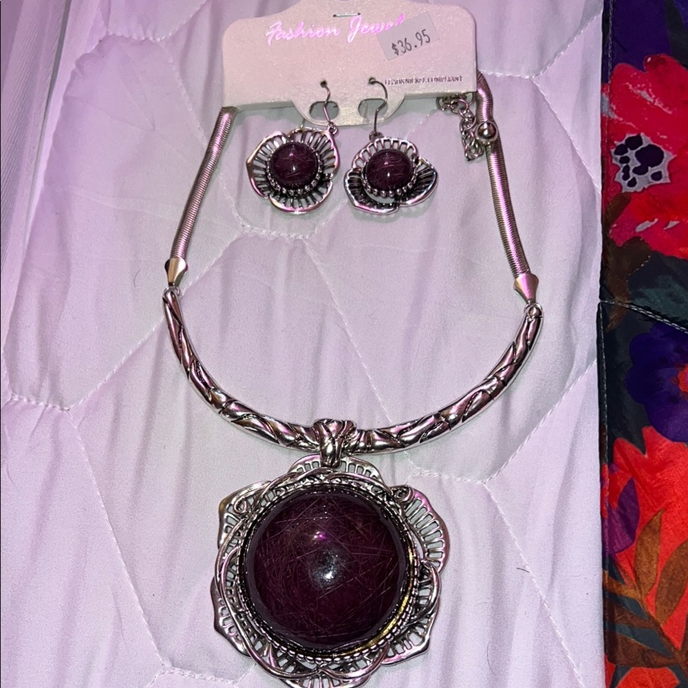 Fashion Jewelry Purple and Silver Necklace and Earring Set